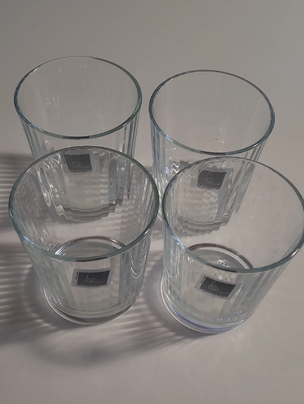 Set of 4 Circleware Clear Glass Tumbler Drinking Glasses 14 Oz - Picture 1 of 2